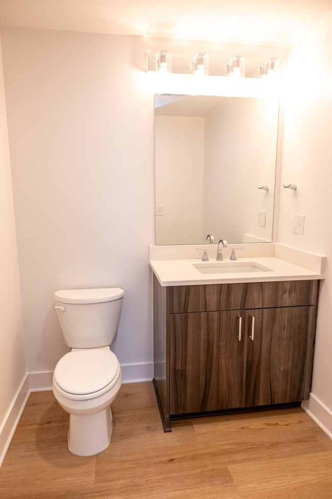 2308 | Bathroom - ArriveKC Condos
