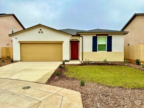 Building Photo - BRAND NEW 3/2 Century Home In Madera