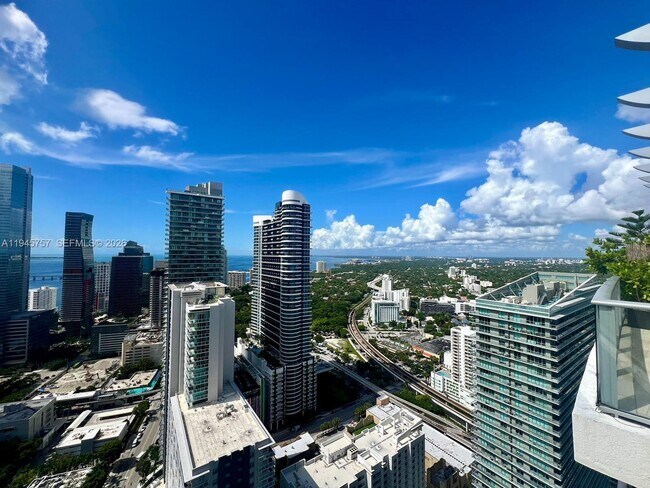 Building Photo - 1100 S Miami Ave