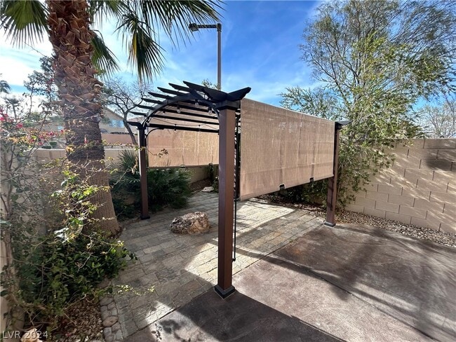 Building Photo - 7728 Connemara Ave