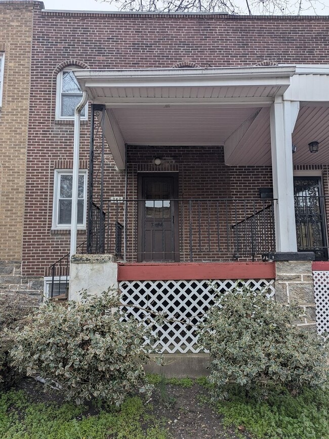 Building Photo - Front Porch Row - Overbrook Park