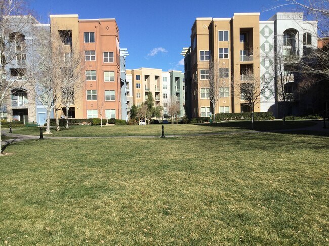 Building Photo - 38 E Serene Ave