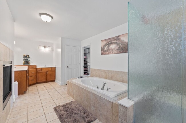 Building Photo - 12728 Tipperary Ln