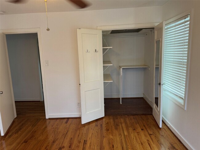 Building Photo - 6944 Burgess St