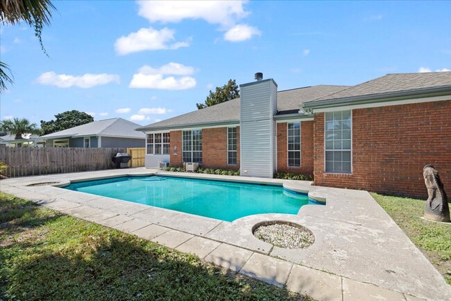 Primary Photo - West Destin Pool Home Available Now!!