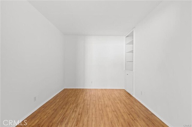 Building Photo - 5400 Newcastle Ave