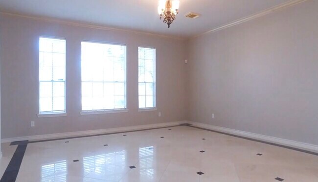 Building Photo - 16910 Ascot Meadow Dr