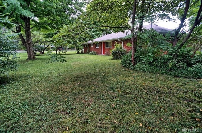 Building Photo - 110 W Spring Valley Pike