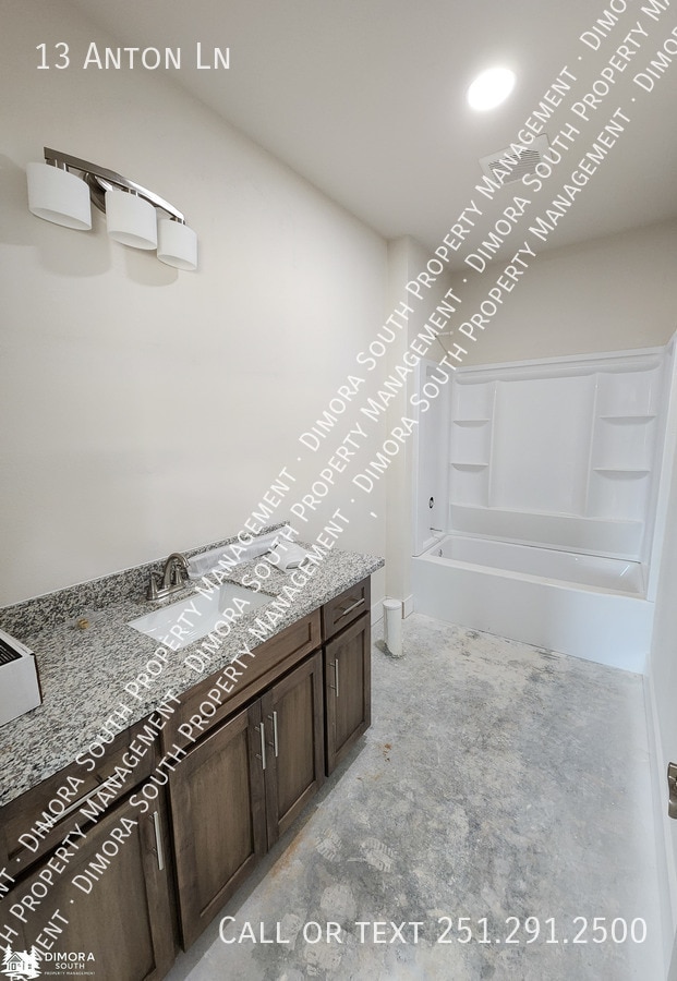 Building Photo - 13 Anton Ln