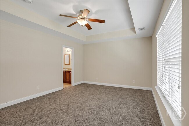 Building Photo - 190 Canyon Oak Loop