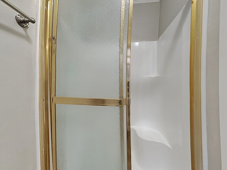 Building Photo - 25311 Mill Pond Ln