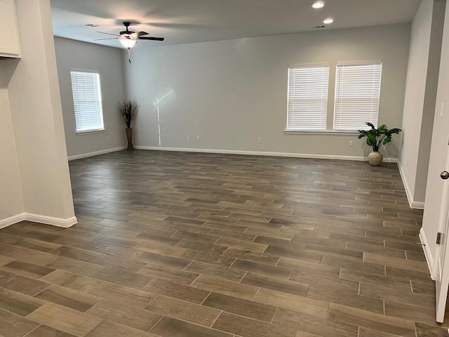 Building Photo - 221 Arabian Colt Dr