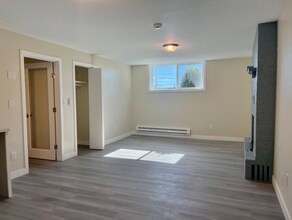 Building Photo - 1581