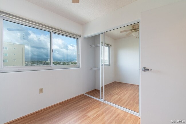 Building Photo - 3BR/1BA IN SECURED BLDG (Pets Negotiable) PLANTATION TOWN APTS (Waipahu)