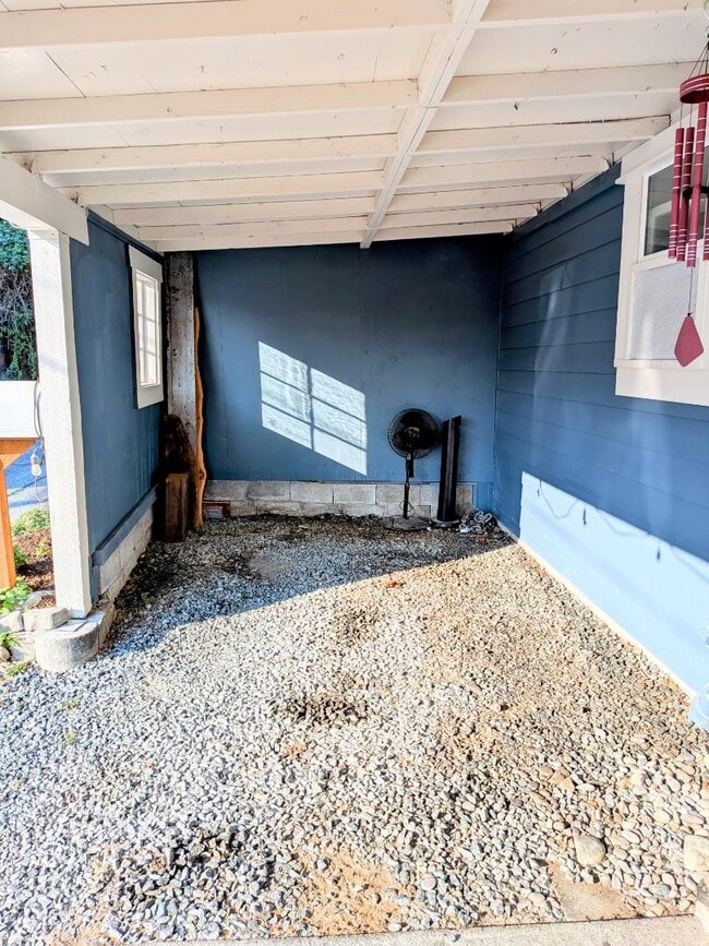 Building Photo - 618 Boulevard
