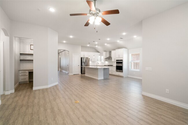 Building Photo - 67 Pioneer Canyon Pl