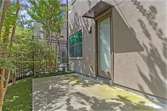 Building Photo - 1717 Annex Ave