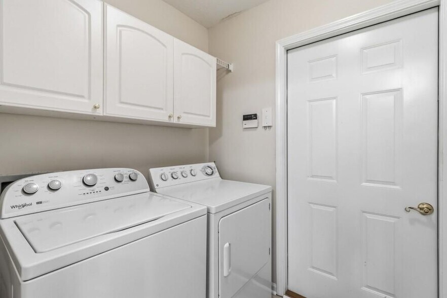 Building Photo - 17106 Harvest Ridge Ln