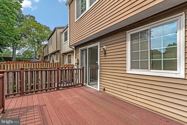 Building Photo - 8025 Tyson Oaks Cir