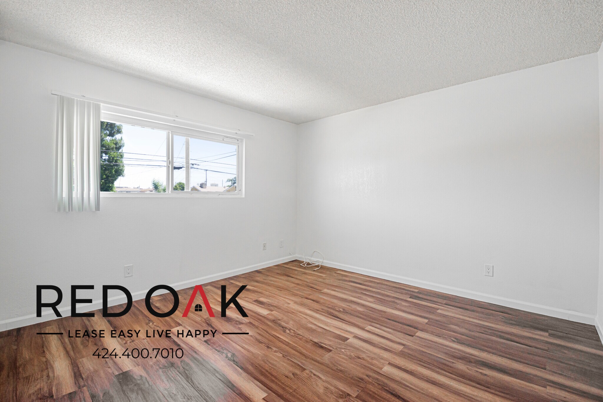 Building Photo - 10714 Western Ave