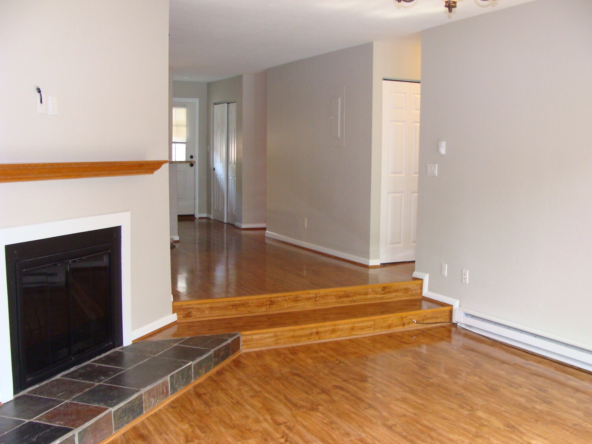 Building Photo - 945 Red Sandstone Rd