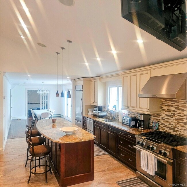 Building Photo - 10 Foxwood Ln