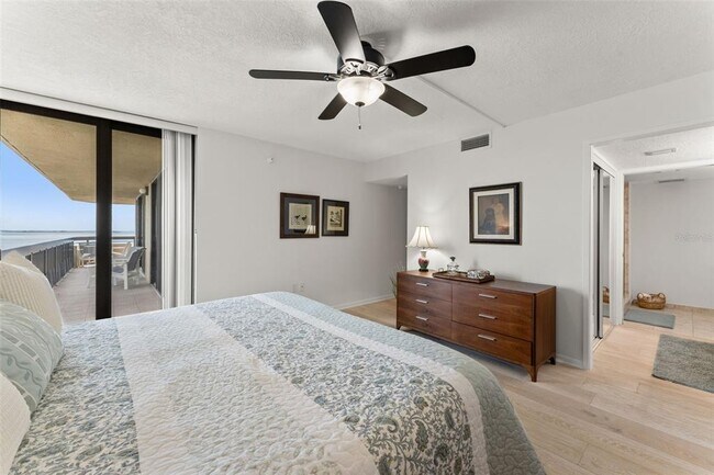 Building Photo - 2413 Bayshore Blvd