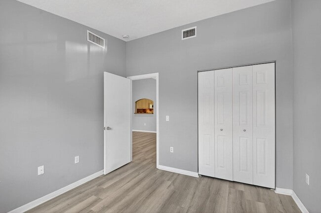 Building Photo - 3790 N Jog Rd