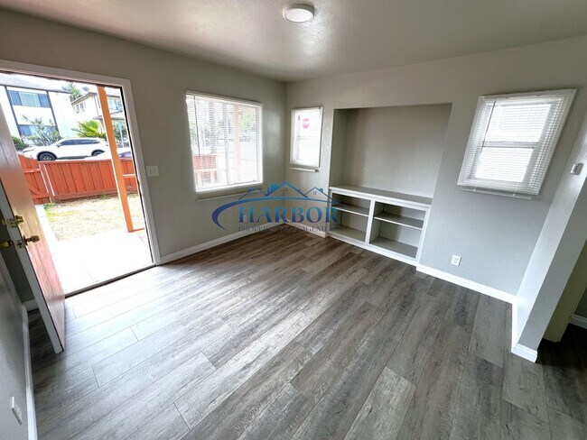 Building Photo - 782-786 W 18th St