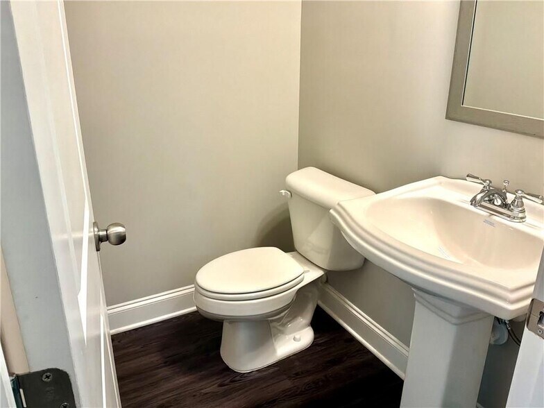 Building Photo - 3627 BRYANT Mdw Cir