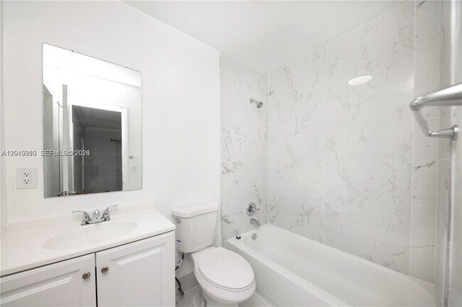 Building Photo - 2375 NW 123rd Ave