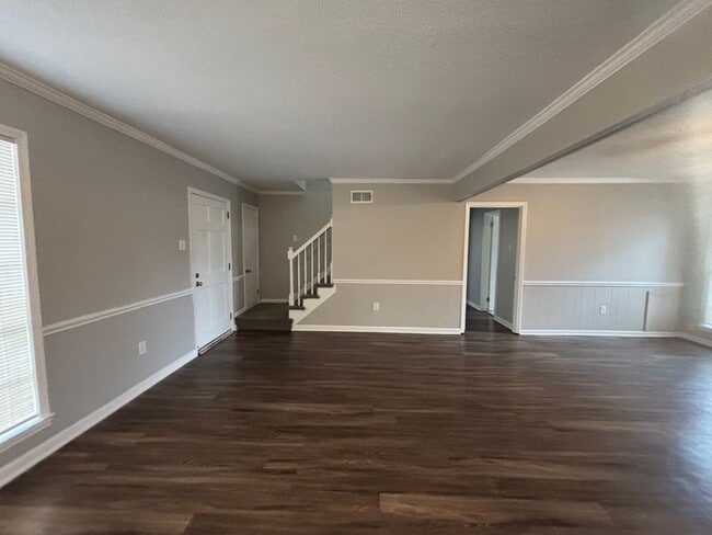 Building Photo - 1468 Mullins Station Rd