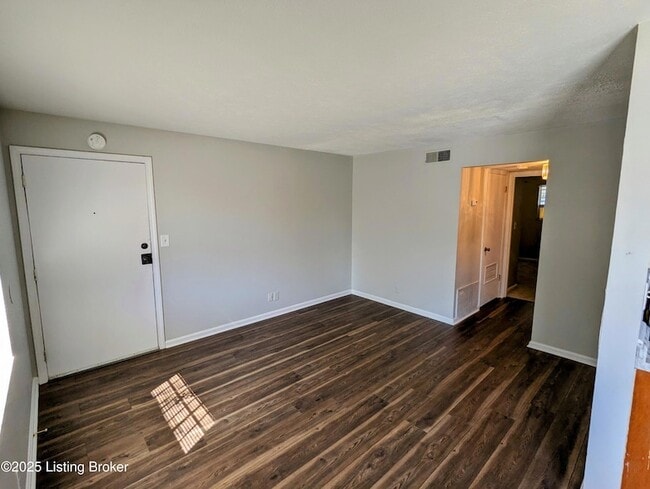 Building Photo - 3523 Georgetown Pl