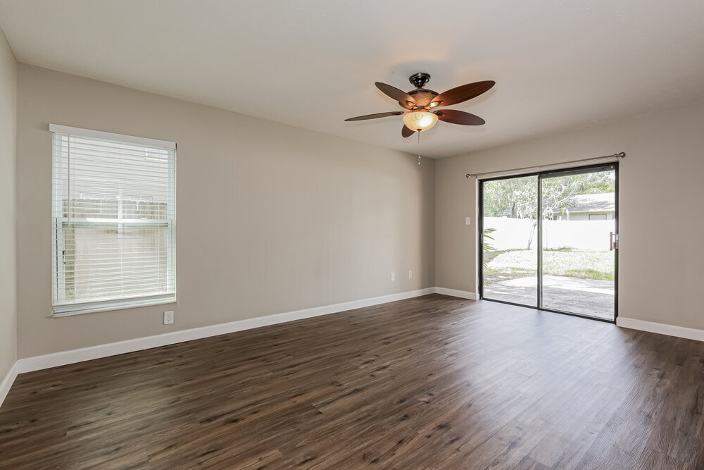 Building Photo - 3819 Cloverhill Ct