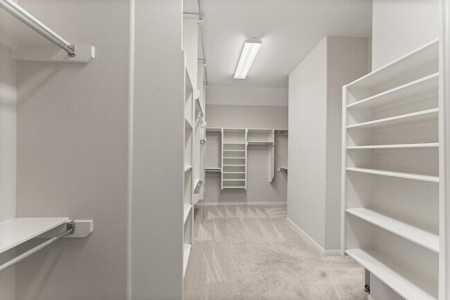 Building Photo - 1830 Britton Key Ln
