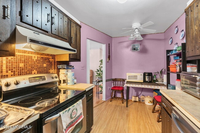 Building Photo - 160 Cross Slope Ct