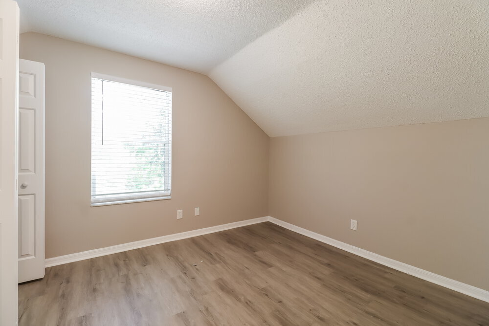 Building Photo - 732 Cape Cod Cir
