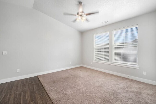 Building Photo - 675 N 380 W