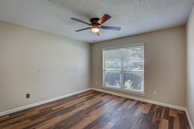 Building Photo - 5501 Gateway Ln