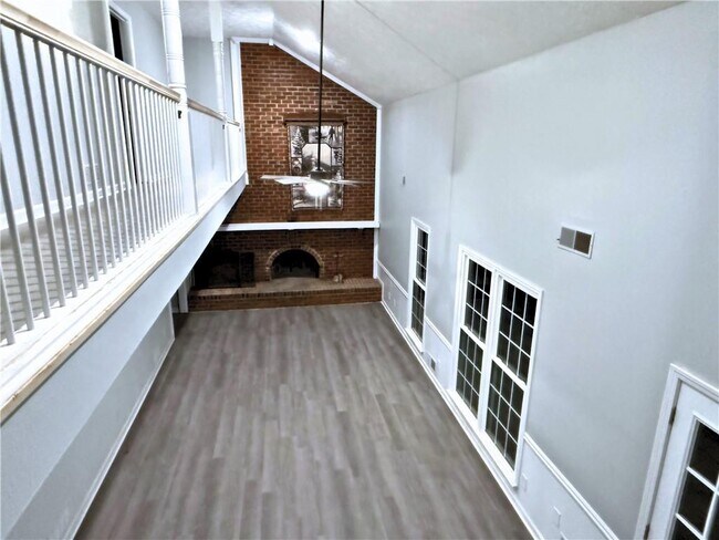 Building Photo - 2870 Horseshoe Bend Rd SW