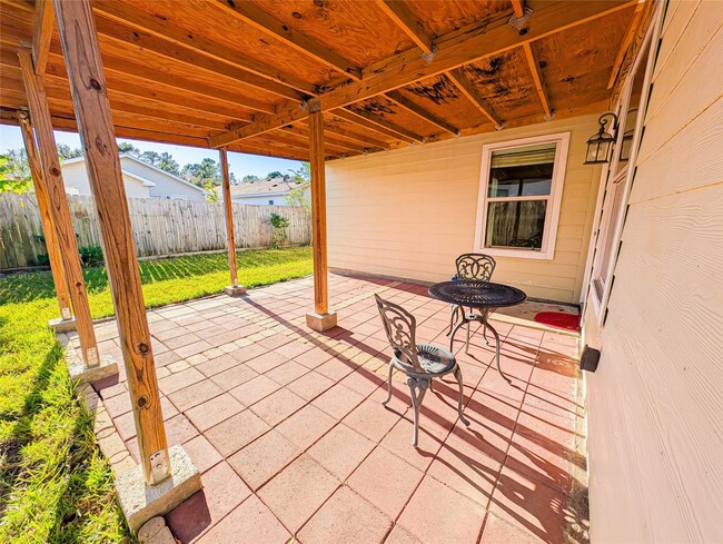 Building Photo - 21335 Sweet Grass Ln