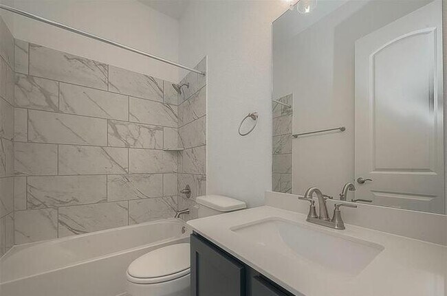 Building Photo - 2040 Terra Rose Dr