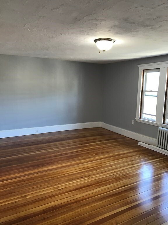 Building Photo - 41 Fellsway E