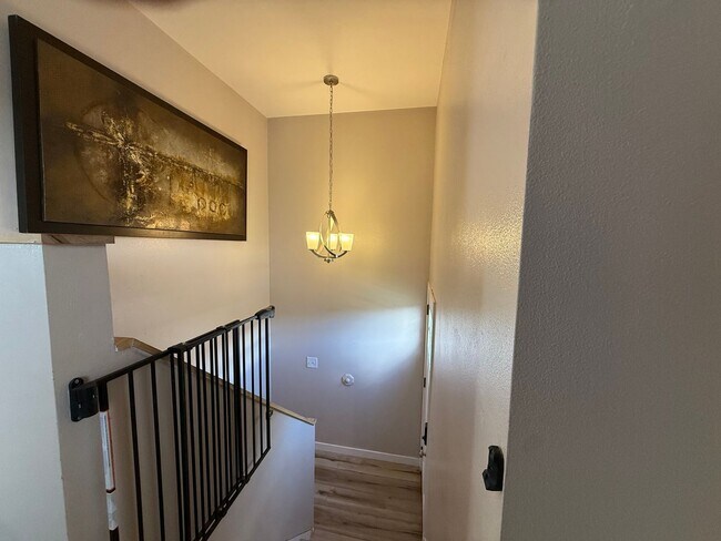 Building Photo - Updated 3 Bedroom Home with Mountain Views Close to Ft. Carson