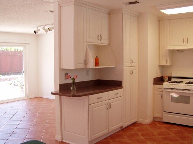 Building Photo - 1475 Balboa St
