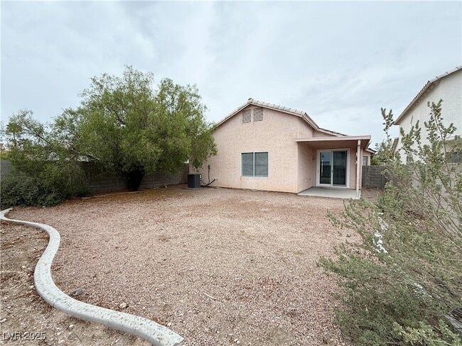 Building Photo - 1605 Woodward Heights Way
