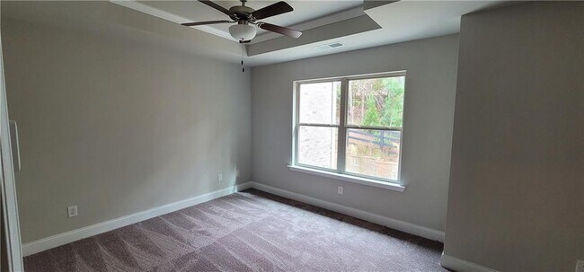 Building Photo - 5995 Arbor Knoll Pl