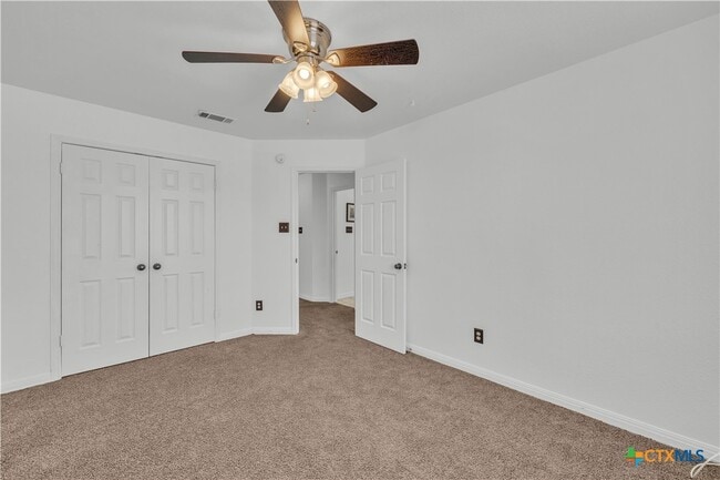 Building Photo - 4205 Thunder Creek Dr