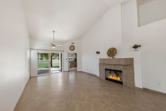 Building Photo - 41968 Preston Trail