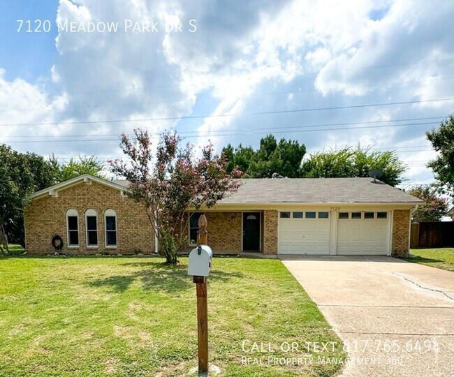 Primary Photo - Freshly updated North Richland Hills home ...